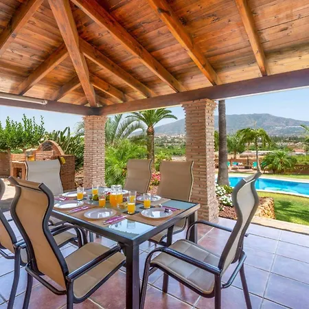 Jarros By * Fuengirola